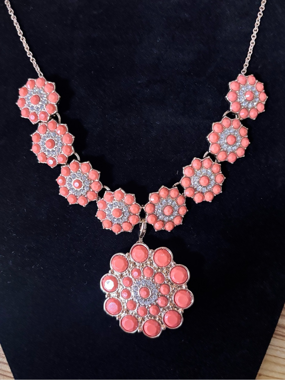 Premier Designs Coral Floral Statement Necklace with Detachable Brooch Pendant